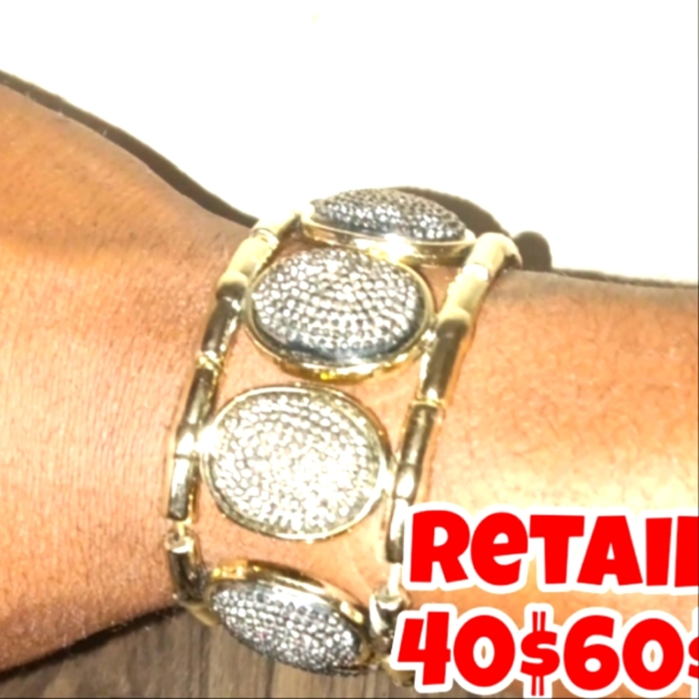 Elegant Gold and Silver Bracelet